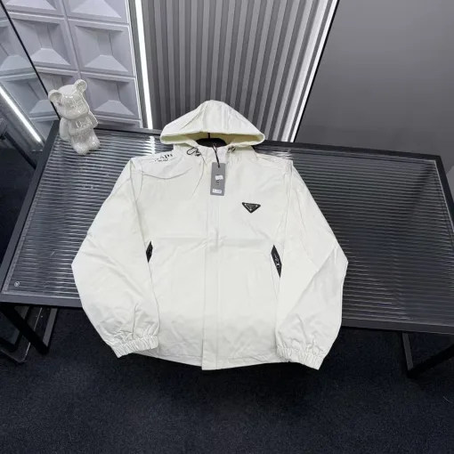 Bestseller Prada Mantel Weiß Logo Kollektion