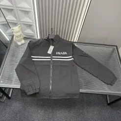 Luxus Prada Mantel Schwarz Luxus