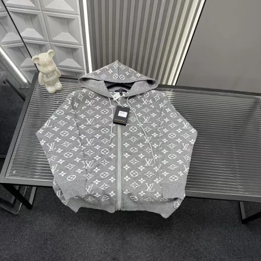 Hochwertiger Louis Vuitton Mantel Grau Strick Jacquard Kollektion
