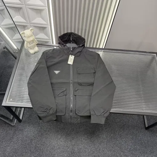 Premium Prada Mantel Schwarz Luxus