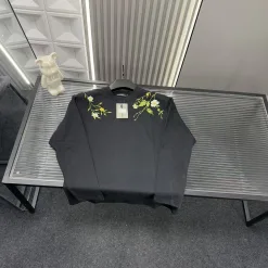 Meistverkaufte Balenciaga Langarm Schwarz Stickerei Stil
