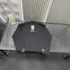 Premium Balenciaga Langarmshirts in Schwarz mit Stickerei