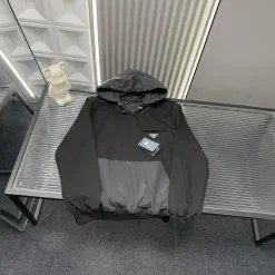 Bestseller Prada Sweatshirts Schwarz Luxus