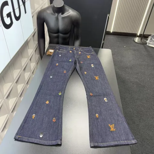 Luxuriöse Hose von Louis Vuitton im Marine-Stil mit Stickerei