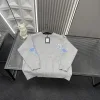 Luxuriöse Louis Vuitton Pullover Graue Logo Kollektion
