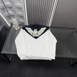 Luxus Armani Sweatshirts Weiß Patchwork Kollektion