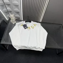 Luxus Prada Sweatshirts Weiß Bestickt Stil