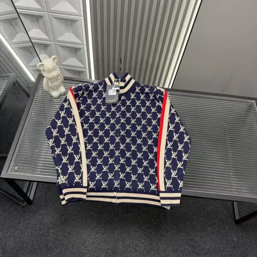 Bestseller Louis Vuitton Mantel im Marine-Monogramm-Stil