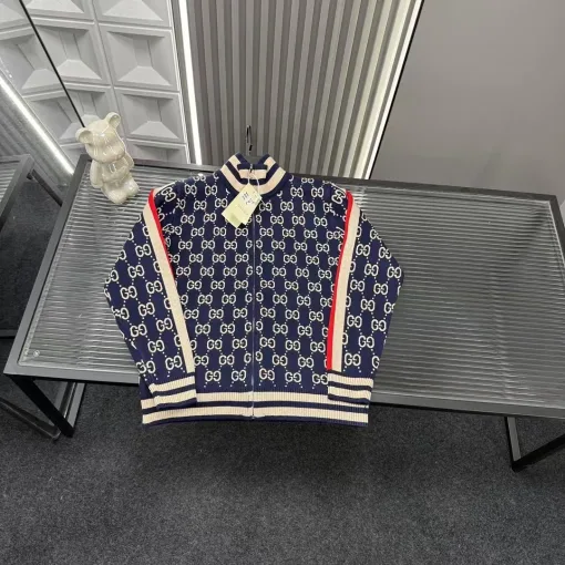 Premium Gucci Mantel Navy Monogramm Luxus