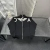 Hochwertige Armani-Mäntel in Schwarz mit Logo-Strick