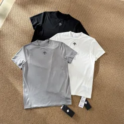 Premium Descente Kurzarm Schwarz gewaschener Stil
