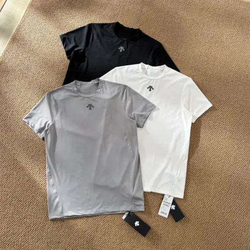 Premium Descente Kurzarm Schwarz gewaschener Stil