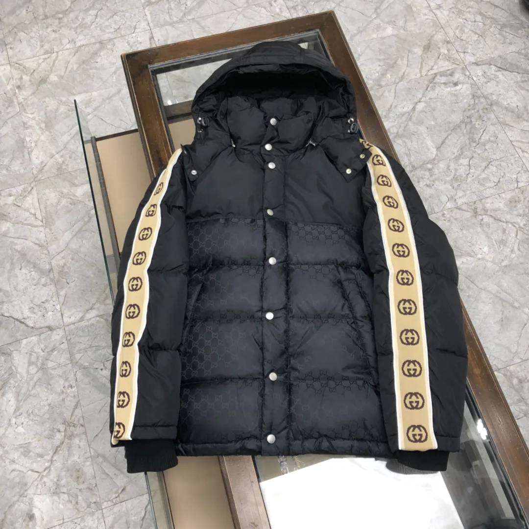 Gucci Mäntel