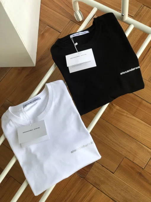 Hochwertige Alexander Wang Kurzarm-Kollektion mit weißem Logo