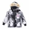 Hochwertige Canada Goose Jacken im weißen Camouflage-Stil