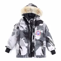 Hochwertige Canada Goose Jacken im weißen Camouflage-Stil