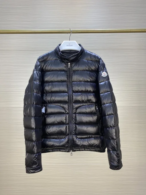 Bestseller Moncler Jacken Schwarz Classic Collection