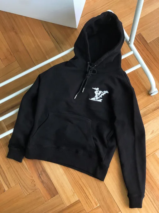 Hochwertige Louis Vuitton Sweatshirts in Schwarz, bestickte Kollektion