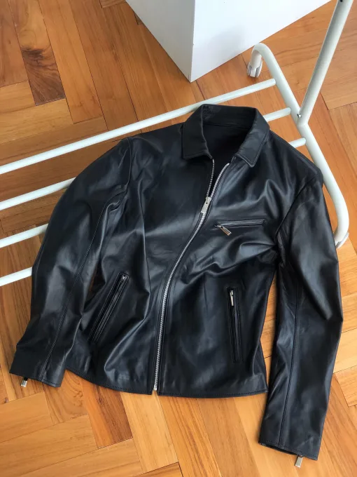 Hochwertige Fendi-Jacken aus schwarzem Leder, klassische Kollektion