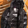 Bestseller Moncler Daunenjacken Black Collection