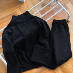 Hochwertige Balenciaga Jogginghose Schwarz Baumwolle Bestickt Luxus