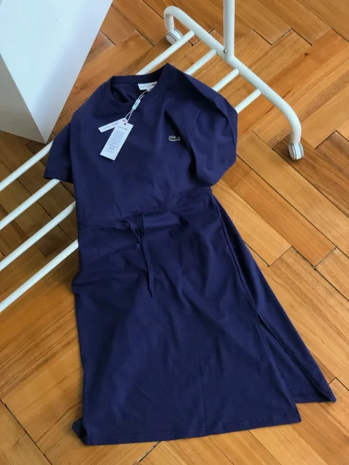 Lacoste Kurzarmkleid in Premiumqualität, Marineblau, Baumwolle, lässiger Stil