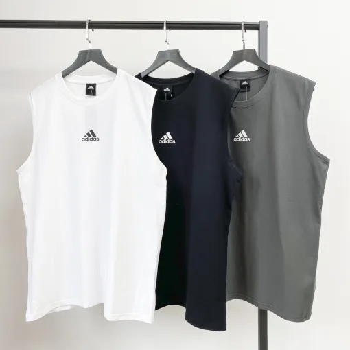 Luxuriöses Adidas Kurzarm-Baumwoll-Streifen-Design