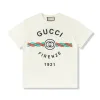 Hochwertiger Gucci Kurzarm-Print im Beige-Stil