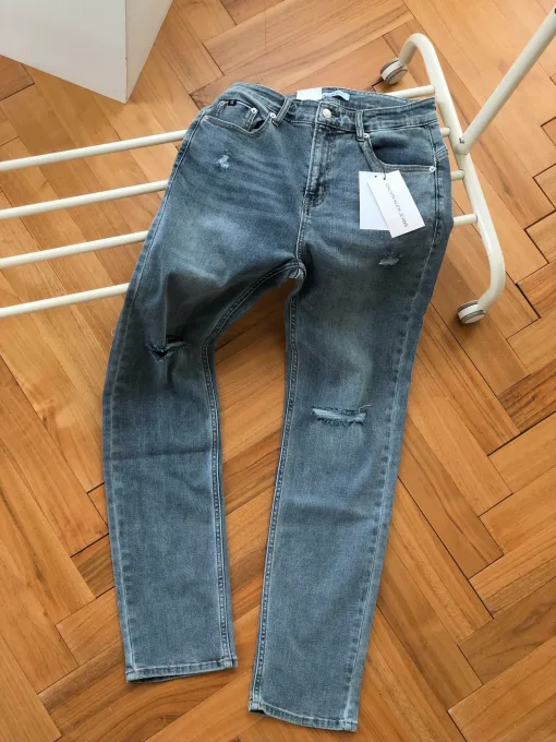 Luxus-Jeans von Calvin Klein im Blue Denim Washed Style