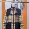 Luxus-Daunenjacke von Burberry aus der Kollektion aus Polyester mit Karomuster in Khaki