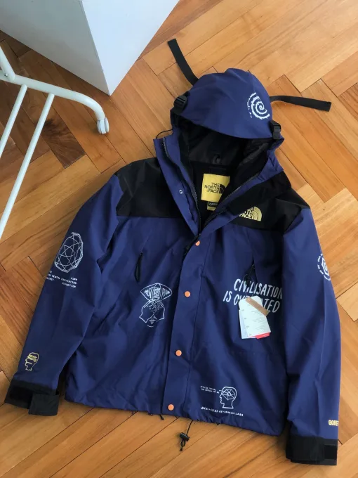 Luxus The North Face Jacken Navy Stickerei Luxus