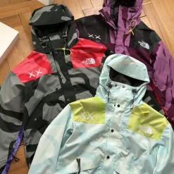 Premium Qualität The North Face Mäntel Blauer Stil