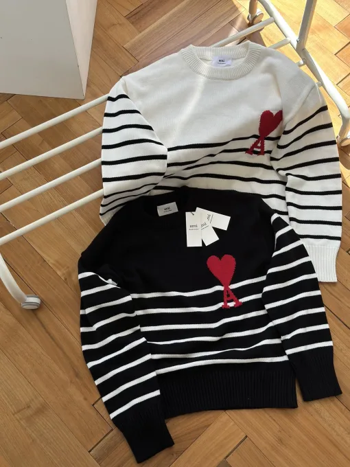 Bestseller Ami Pullover Schwarze Woll-Jacquard-Kollektion