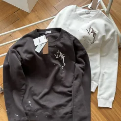 Hochwertige Dior Sweatshirts aus weißer Baumwolle mit Stickerei