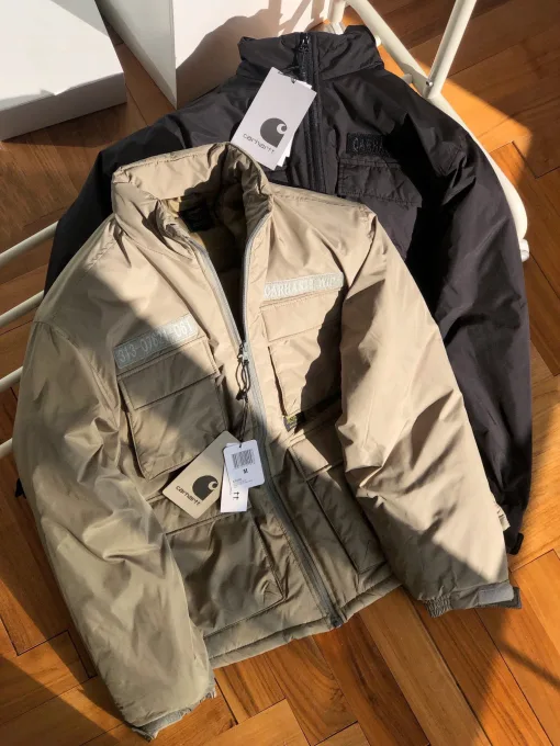 Hochwertige Carhartt Daunenjacken Grau Polyester Logo Kollektion