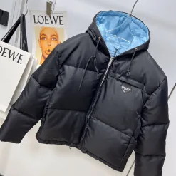 Premium Qualität Prada Jacken Schwarz Logo Luxus