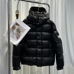 Luxus Moncler Jacke Orange Kollektion