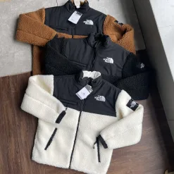 Premium The North Face Mantel Weiß Fleece Classic Kollektion