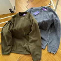 Premium The North Face Hoodie Lila Fleece Bestickter Stil