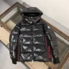 Hochwertige Moncler Daunenjacke Schwarz Classic Collection