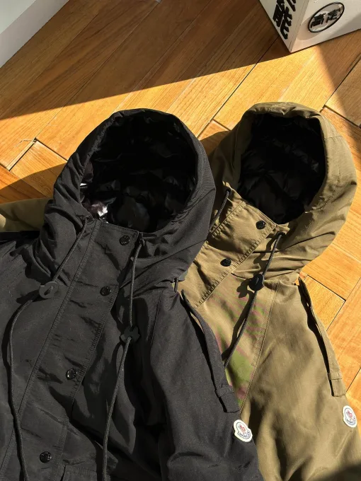 Premium Moncler Windbreakers Grüne Logo Kollektion