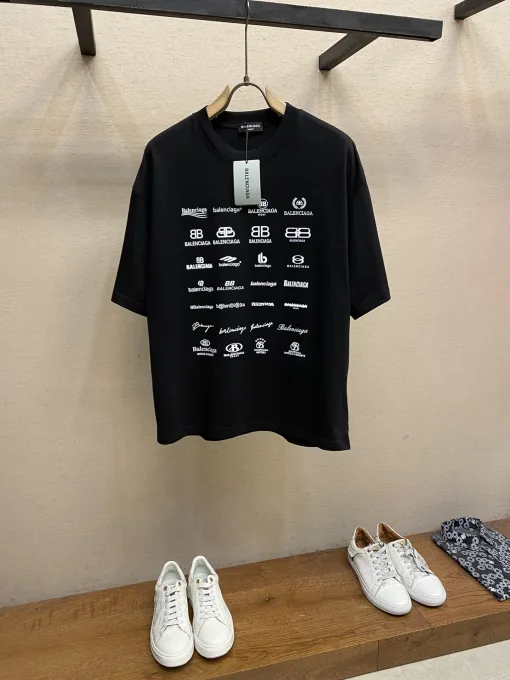 Luxus Balenciaga Kurzarm Baumwolle Klassischer Stil