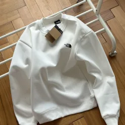 Bestseller The North Face Sweatshirts Weiß Baumwolle Farbverlauf Stil