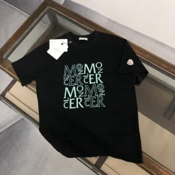 Moncler Kurzärmeliges Baumwoll-Print-Modell in Premiumqualität in Schwarz