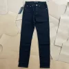 Luxus-Jeans aus der Ami-Kollektion aus schwarzem Leder