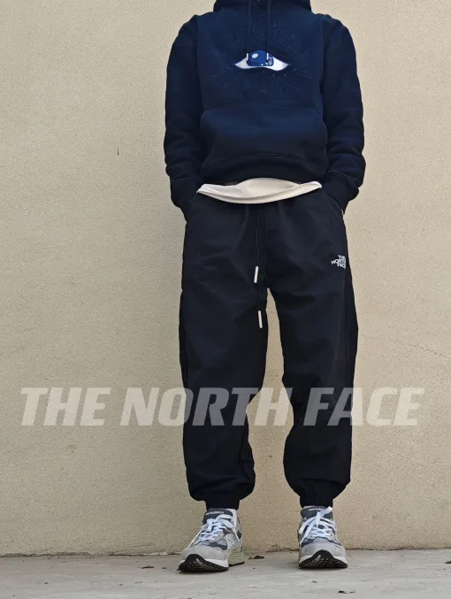 Bestseller The North Face Hose Lila Nylon Solid Style