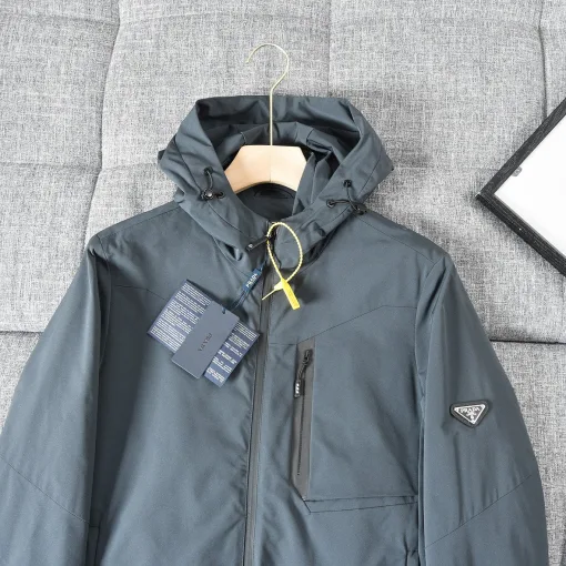 Luxus Prada Mantel Schwarz Polyester Casual Kollektion