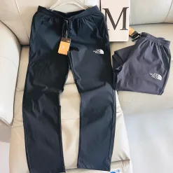 Hochwertige The North Face Hose im schwarzen Logo-Stil