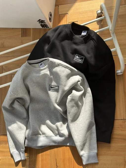 Luxus Nike Sweatshirts Schwarz Baumwolle Solid Kollektion