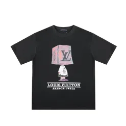 Hochwertige Louis Vuitton Kurzarm-Kollektion mit weißem Baumwolldruck